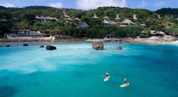 Romantisnya Liburan Raisa dan Hamish Daud di Nihi Sumba Island. Jadi Baper Liatnya!