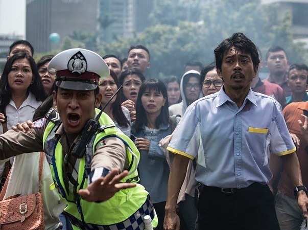 Cerita Ade Firman Hakim Jadi Polisi Galau di Film