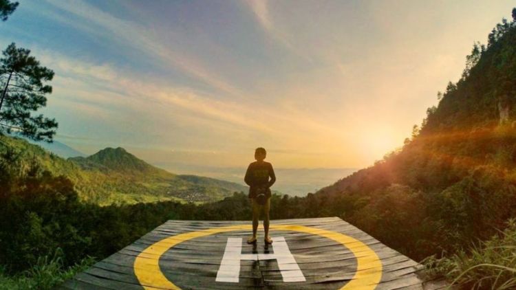 Menyibak Keindahahan Surga Tersembunyi di Lembah Telomoyo