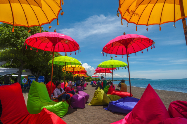 Pantai Pulau Santen