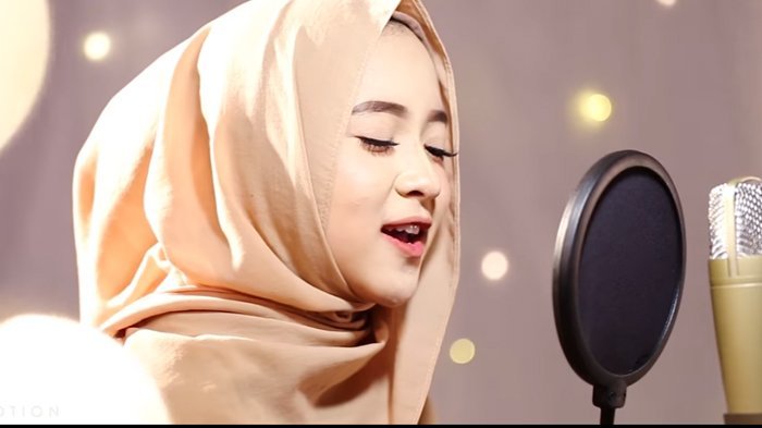 5 Penyanyi Religi dan Sholawat Terbaru Ini Meraup Puluhan Juta Rupiah Lewat Youtube, Mau Tahu???