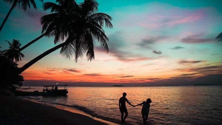 Panduan Liburan ke Karimunjawa, Surga yang Tertinggal di Pulau Jawa. Kapan Kamu ke Sana?