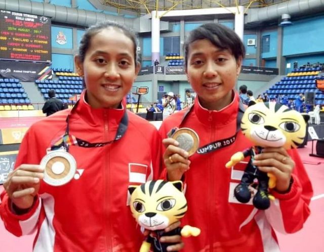 9 Hal Inspiratif dari Lena-Leni. Srikandi Kembar Cabor Sepak Takraw yang Dulu Sempat Jadi Pemulung