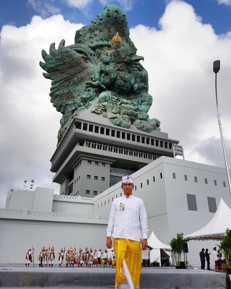 Parade Foto-foto Patung Garuda Wisnu Kencana yang Megah dan Menakjubkan. Bangga Banget Lihatnya!