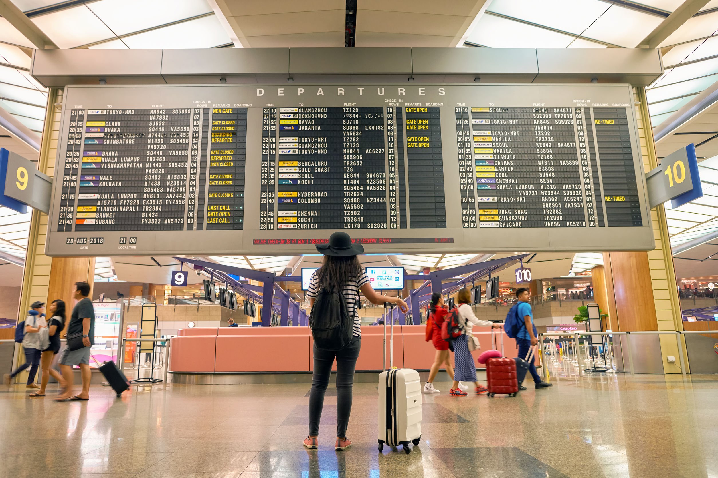 6 Rahasia Changi Airport Jadi Bandara Terbaik Di Dunia. Wah, Bisa Jadi Destinasi Wisata Sendiri Ini Sih