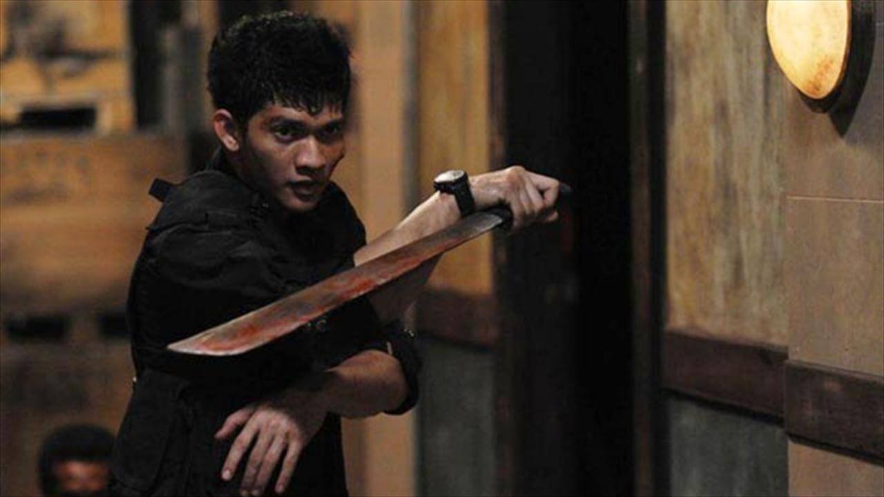 Perjuangan Keras Iko Uwais Tuai Tinta Emas; dari Seorang Supir, Kini Masuk Industri Hollywood. Bangga!