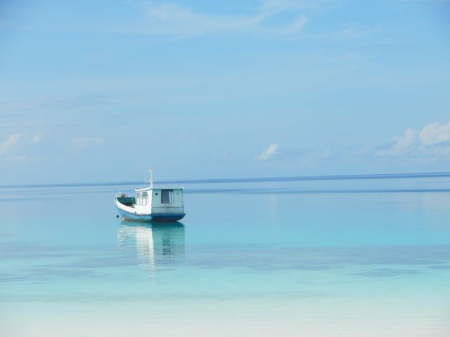 Panduan Budget Liburan 3H2M ke Derawan. Liburan Murah ke Pulau Idaman Bukan Sekedar Impian!