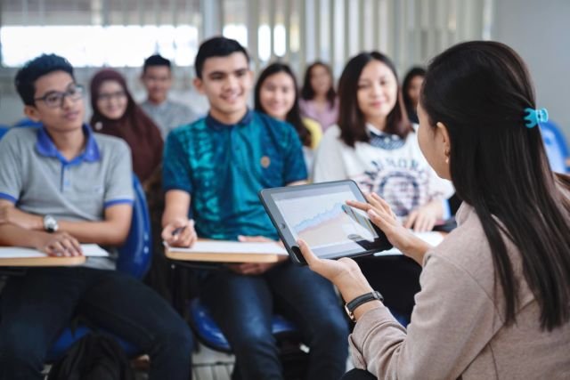 18+ Panduan Lengkap Khusus Mahasiswa Baru Supaya Tidak Kebingungan dan Terlalu Cupu