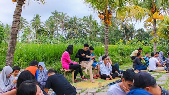 Dear Penikmat Senja, 10 Tempat Nongkrong di Jogja Ini Cocok untuk Menikmati Sunset yang Istimewa!