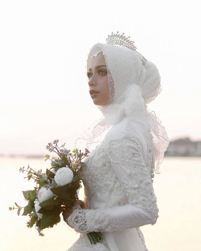 20+ Inspirasi Menata Wedding Veil, si Tudung Pengantin untuk Sempurnakan Momen Istimewa