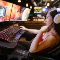 5 Profesi Kekinian Ini Bisa jadi Masa Depan Para Gamer. Penghasilannya Miliaran!