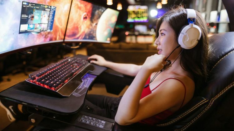 5 Profesi Kekinian Ini Bisa jadi Masa Depan Para Gamer. Penghasilannya Miliaran!