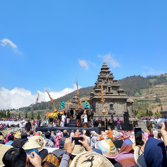 Ditemani Suhu Minus 4 Derajat, Event Dieng Culture Festival 2018 Kian Terasa Syahdu dan Romantis!