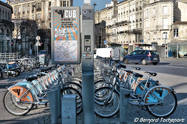 Penyewaan sepeda Vcub di Bordeaux