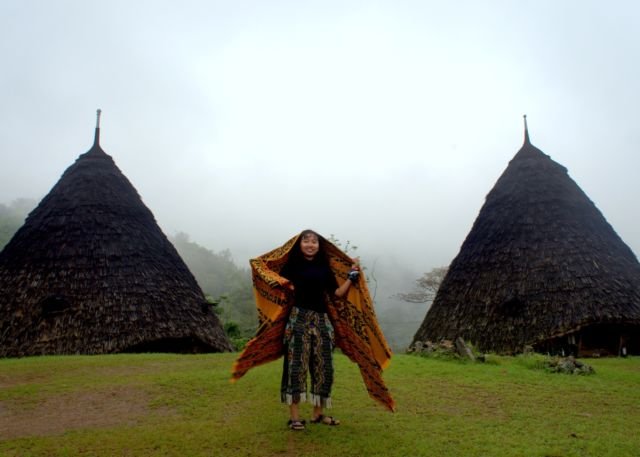 Sensasi Menginap di Negeri Dongeng Wae Rebo, Flores. Begini Panduan Berlibur ke Sana!