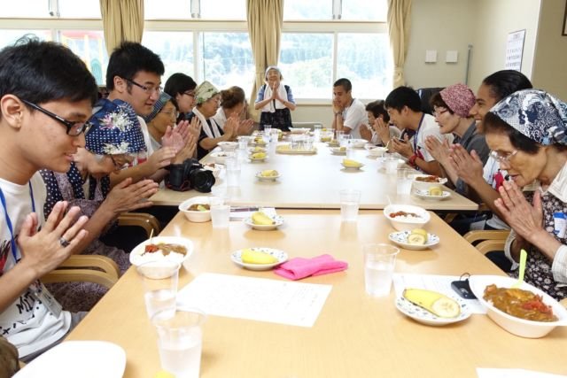 12 Fakta Betapa Spesialnya Tradisi Makan Siang di Jepang. Tiap Sekolah Punya Dapur Sekelas Hotel Lho