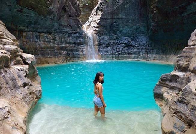 Air Terjun Waimarang, Surga Tersembunyi di Sumba Timur. Bagai Kolam Pribadi yang Diciptakan Alam!