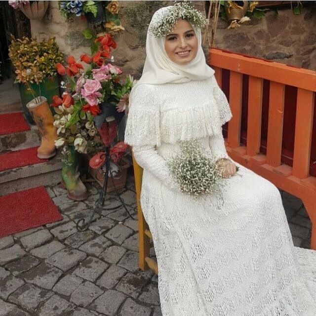 model gaun pengantin