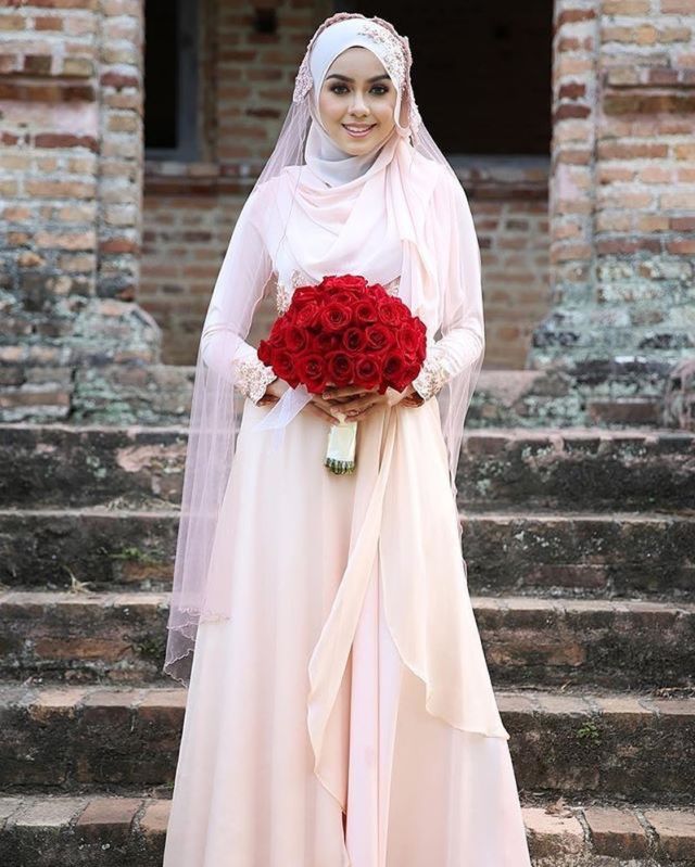 model gaun pengantin