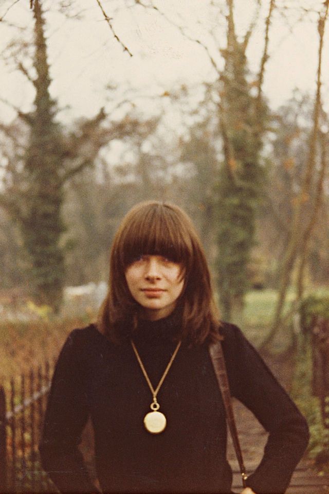 Anna Wintour jaman SMA, sekilas mirip Andrea Sachs di Devil Wears Prada