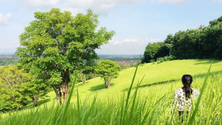 6 Bukit Epik yang Ada di Pulau Bali. Cocok Banget untuk Honeymoon Bareng Pasangan Sahmu Nanti!