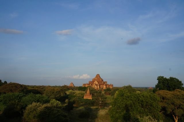 Sensasi Berlibur ke Candi dengan Balon Udara di Bagan, Myanmar. Terasa Magis dan Romantis Abis!