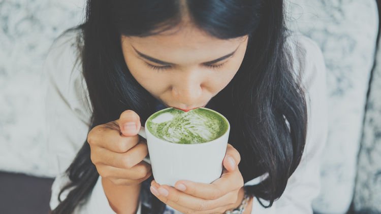 5 Fakta Unik Soal Matcha yang Jarang Orang Tahu. Penggemar Matcha Sini Merapat Dulu!