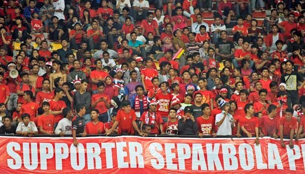 Mulai Bekukan Klub Bola Sampai Perbaiki Sistem Tiket, Mungkin Ini 5 Solusi Atasi Suporter Barbar