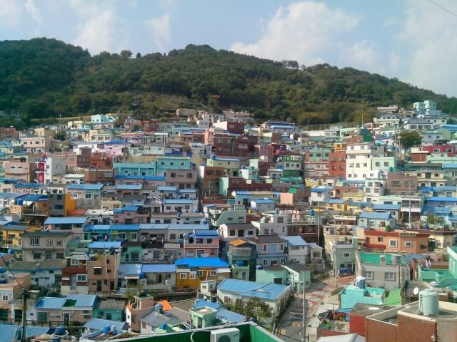 Gamcheon Village, Desa Warna-Warni di Busan Korea Selatan. Dulunya Kumuh Sekarang Instagramable!