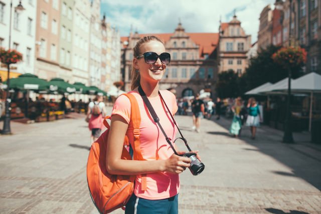 female solo travelling