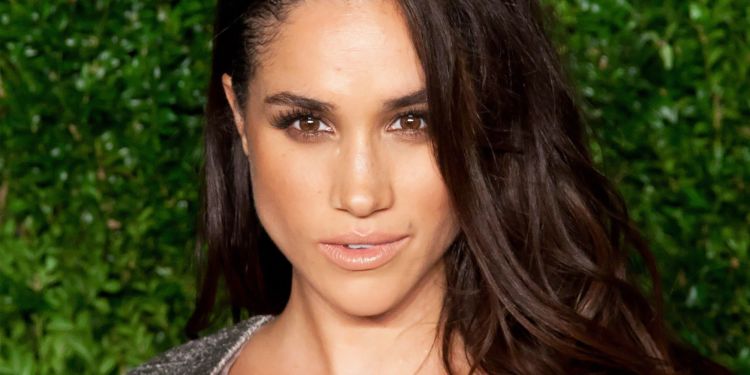 8 Fakta Seputar Facial Buccal, Perawatan 'Obok-obok Mulut' Favoritnya Meghan Markle. Katanya Sih Bikin Glowing Instant