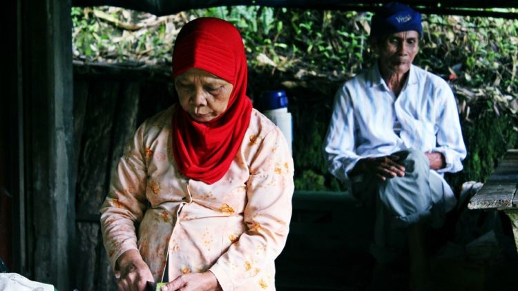 Terima Kasihku Tak Cukup Untuk Membalas Penjuanganmu Berjualan Sayur Untukku