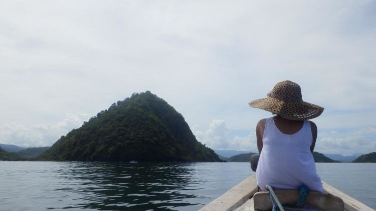 Pengalaman Seru Tinggal di Pulau Pribadi. Kerjaannya Cuma Berenang, Berjemur dan Santai di Pantai