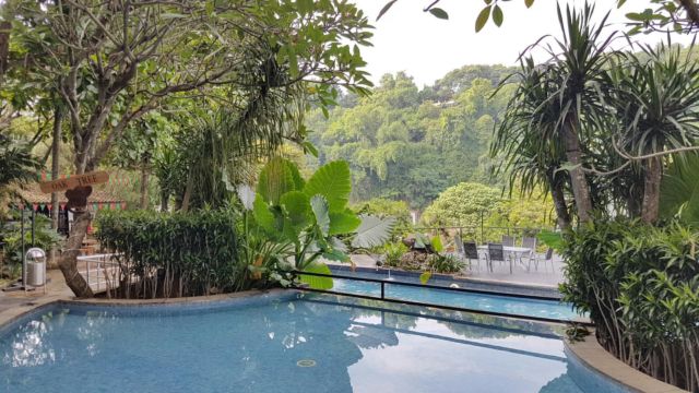 7 Kolam Renang yang Instagramable di Semarang. Mulai dari Kolam Renang Alami Sampai Infinity Pool!