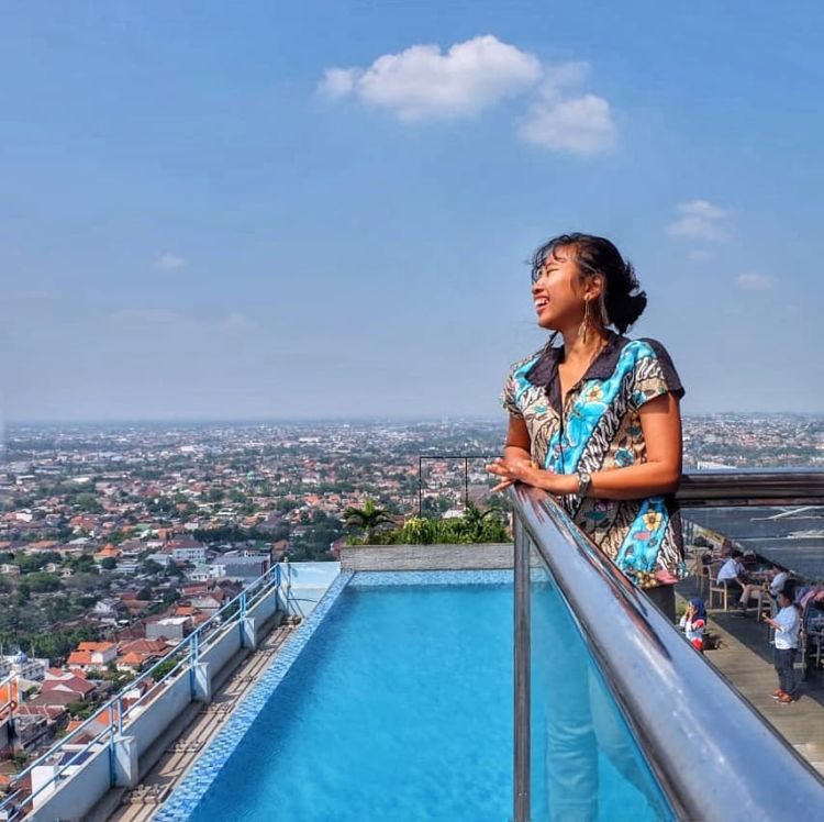 7 Kolam Renang yang Instagramable di Semarang. Mulai dari Kolam Renang Alami Sampai Infinity Pool!