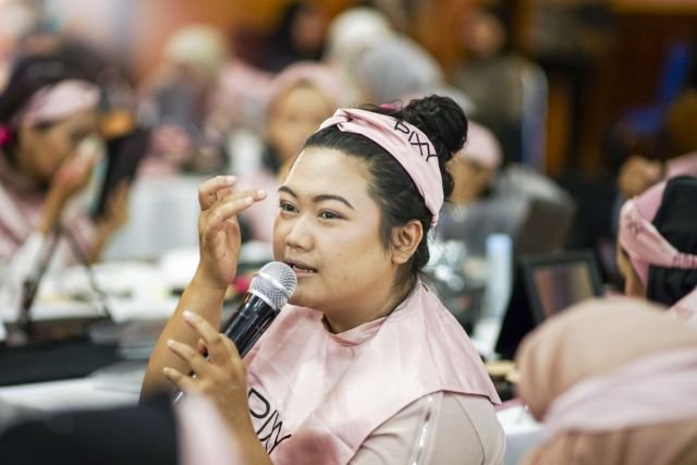 Serunya Nyobain Pixy 4 Beauty Benefits Bareng Beauty Vlogger Cynthian Sunartio. Cantik dan Natural!