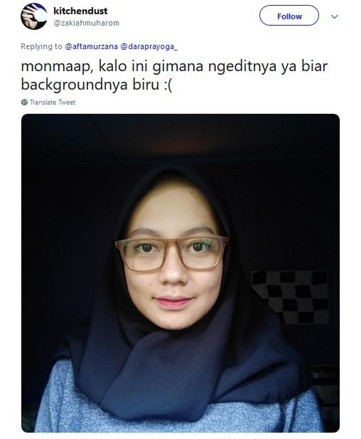 Minta Tolong Dieditin Fotonya Jadi Background Biru, Begini 17 Kreativitas Warganet yang Ngocol Abis