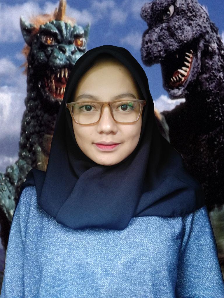 Minta Tolong Dieditin Fotonya Jadi Background Biru, Begini 17 Kreativitas Warganet yang Ngocol Abis