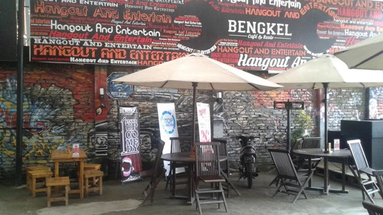 Jangan Ngaku Anak Cafe Kalau Belum Nongki di Cafe Bengkel Kediri