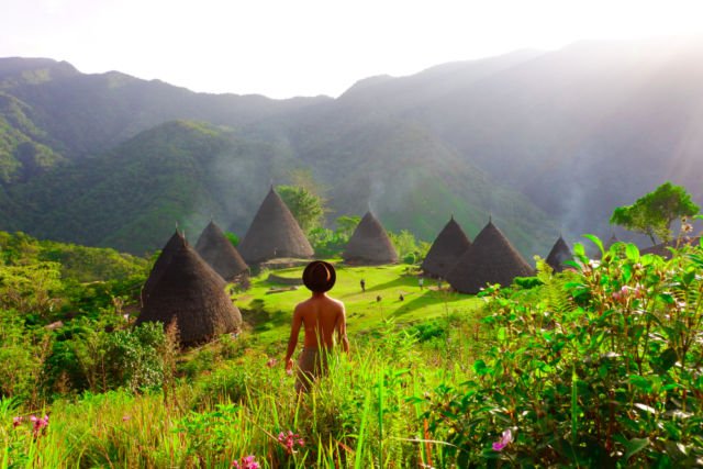 Sepenggal ketenangan di indahnya alam kampung Waerebo, Nusa Tenggara Timur. (dok.pri)