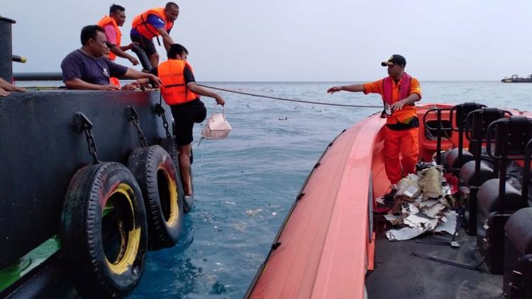 6 Tantangan Tim Gabungan Saat Mengevakuasi Pesawat Lion Air JT-610, dari Lumpur Sampai Kondisi Cuaca