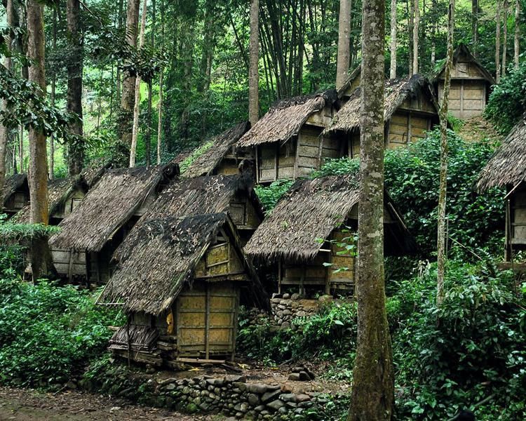 Sensasi Semalam Menginap di Baduy Dalam. Harmoni Bersama Alam Tanpa Listrik, HP, dan Toilet!