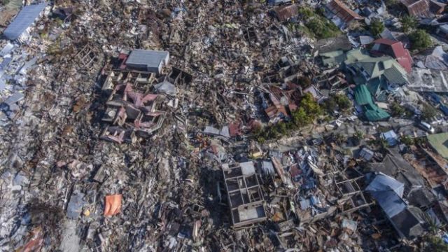 Ini 4 Alasan Kenapa Gempa Palu Bisa Sebabkan Likuifaksi, Bangunan & Mobil Seakan-akan Ditelan Bumi