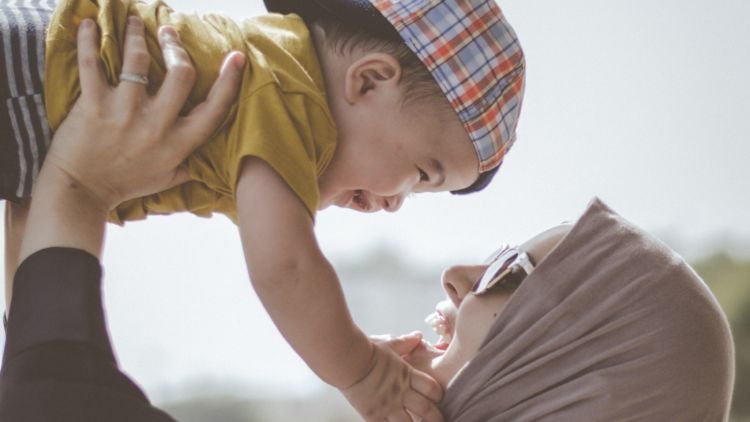 Cara Mudah Tingkatkan Kepercayaan Diri Anak Sejak Dini. Mama Papa Muda, Merapat Sini!