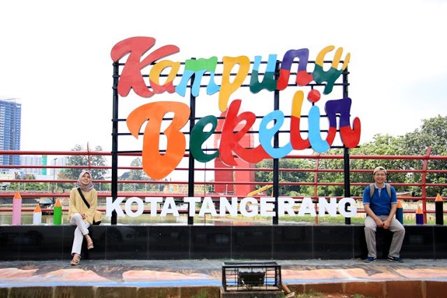 Kampung Bekelir, Spot Wisata yang Lagi Hits di Tangerang. Warna Warni dan Instagramable Abis!