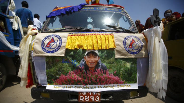 Tak Ada Orang yang Bisa Mendaki Everest Tanpa Mereka, Begini 12 Fakta di Balik Kehidupan Sherpa