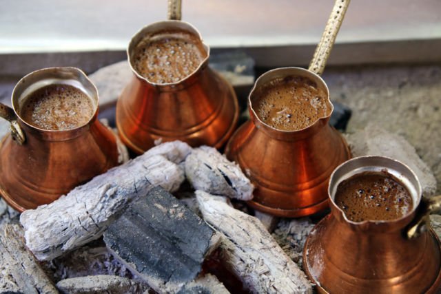 Kopi Turki yang pekat dan kental