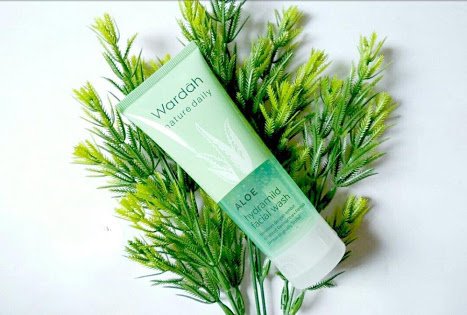 Wardah Aloe Facial Wash