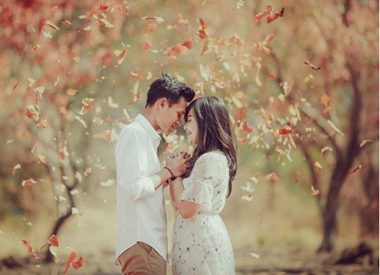 Sebelum Mantap Foto Pre Wedding, Kamu Wajib Tahu 5 Hal Ini Biar Nggak Kejebak!