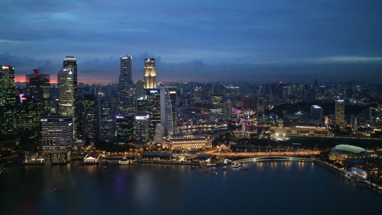 Skypark Marina Bay Sands, Menyaksikan Keindahan Singapura dari Titik Tertinggi. Spektakuler!